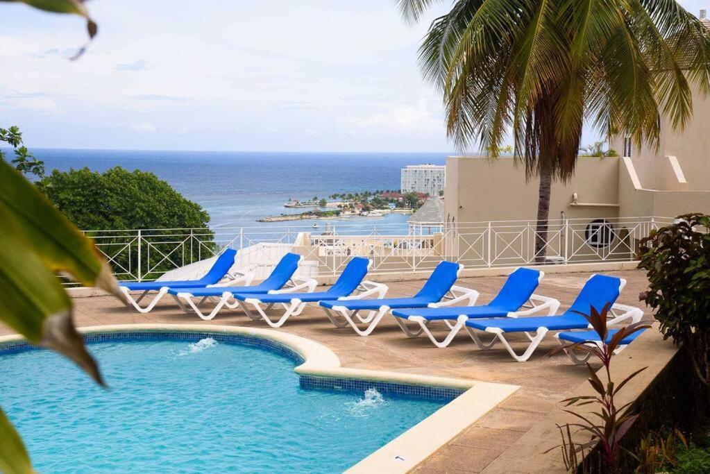 Czar'S Citadel-2 Bedroom Apt 23E At Columbus Heights Ocho Rios Exterior foto